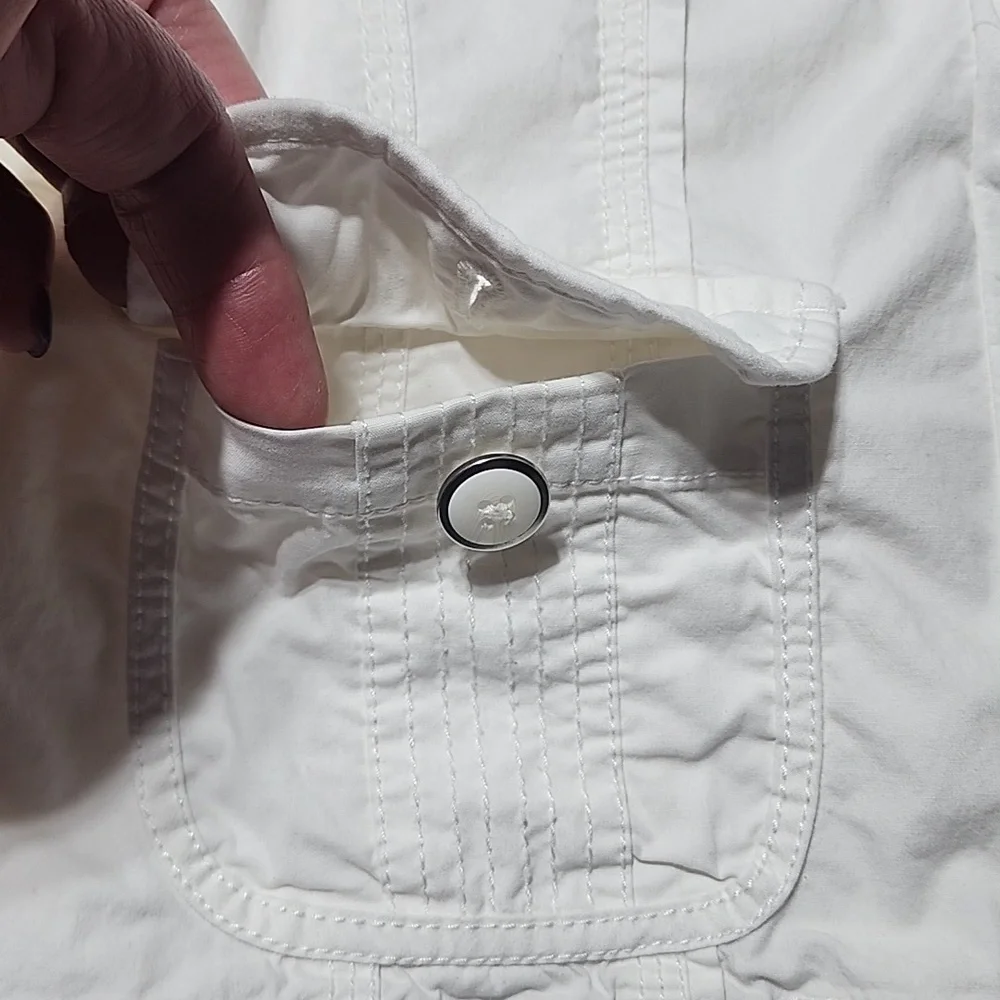 White House Black Market White Button Down Size 6 Jacket